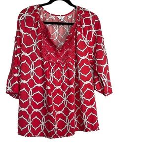 Crown and Ivy Melon colored tunic in size 0X